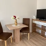 Zeitzer Dom Apartman *